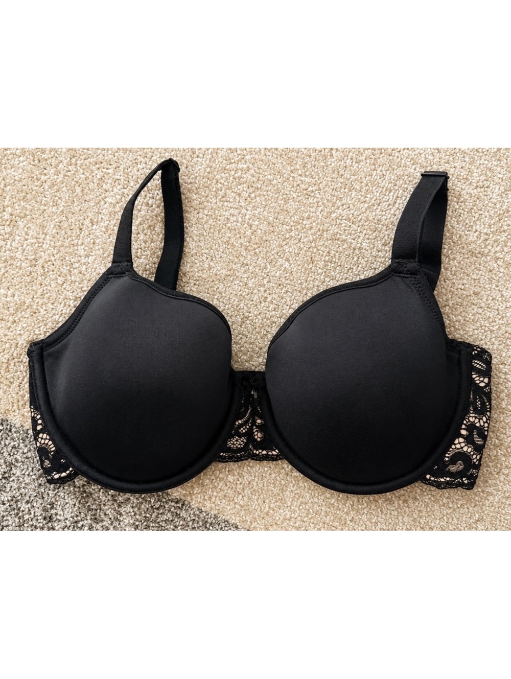 Wacoal Black Lace Underwire Bra Size 34DD